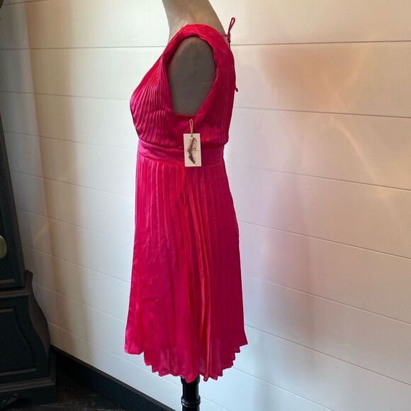 Jessica Simpson Pink Fit and Flare Midi Dress. Size: S - Picture 4 of 9